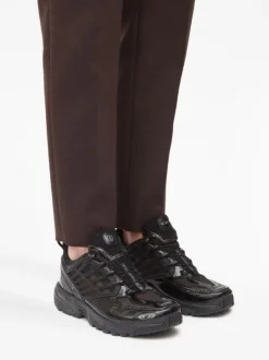 Sneakers><noscript><img data-lazyloaded=