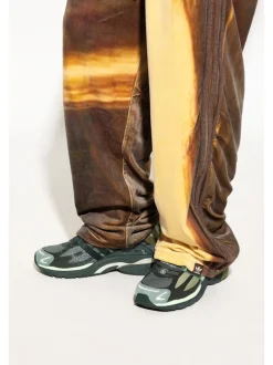 Sneakers | Sneakers><noscript><img data-lazyloaded=