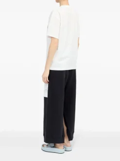 T-shirts><noscript><img data-lazyloaded=