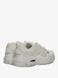 Sneakers | Sneakers><noscript><img data-lazyloaded=