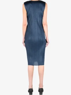 Dresses><noscript><img data-lazyloaded=