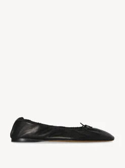 Flats>THE ROW Awar Ballerina Flat