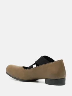 Heels><noscript><img data-lazyloaded=