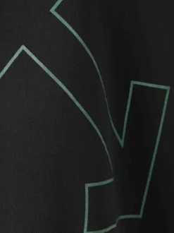 Sweats & Hoodies><noscript><img data-lazyloaded=
