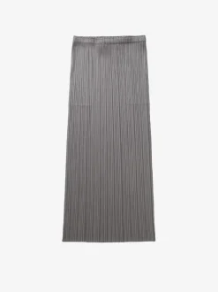 Skirts><noscript><img data-lazyloaded=