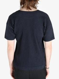 T-shirts><noscript><img data-lazyloaded=