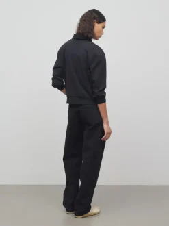 Jeans><noscript><img data-lazyloaded=