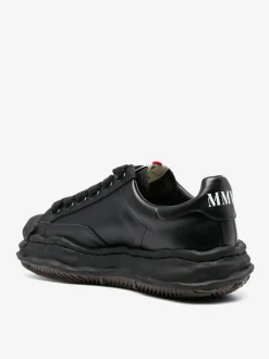Sneakers | Sneakers><noscript><img data-lazyloaded=