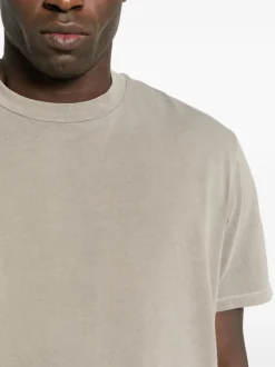 T-shirts><noscript><img data-lazyloaded=