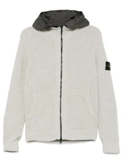 Sweats & Hoodies><noscript><img data-lazyloaded=