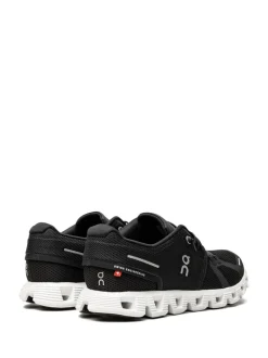 Sneakers><noscript><img data-lazyloaded=