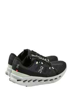 Sneakers><noscript><img data-lazyloaded=