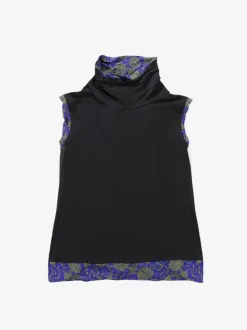 Tops><noscript><img data-lazyloaded=