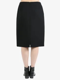 Skirts><noscript><img data-lazyloaded=