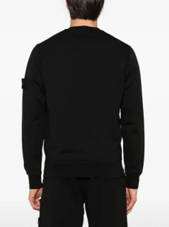 Sweats & Hoodies><noscript><img data-lazyloaded=