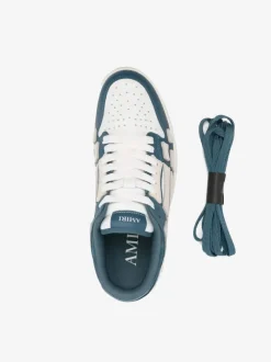 Sneakers><noscript><img data-lazyloaded=