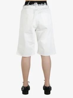 Shorts><noscript><img data-lazyloaded=