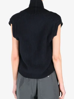 Jackets & Coats><noscript><img data-lazyloaded=