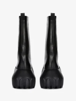 Boots><noscript><img data-lazyloaded=
