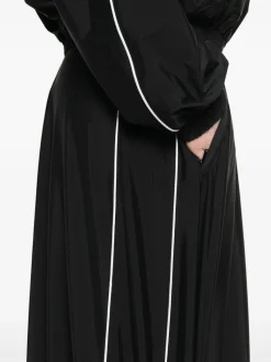 Skirts><noscript><img data-lazyloaded=