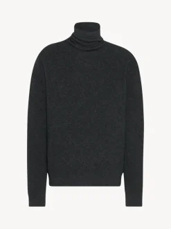 Knitwear><noscript><img data-lazyloaded=