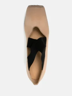 Heels><noscript><img data-lazyloaded=