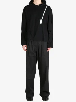 Sweats & Hoodies><noscript><img data-lazyloaded=