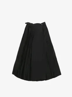 Skirts><noscript><img data-lazyloaded=