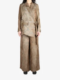 Jackets & Coats><noscript><img data-lazyloaded=