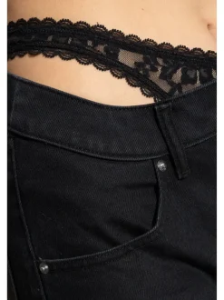 Jeans><noscript><img data-lazyloaded=