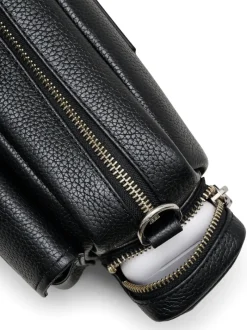 Bags><noscript><img data-lazyloaded=