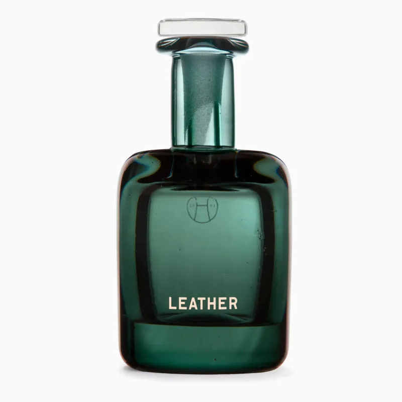Fragrance>PERFUMER H Leather Eau De Parfum Handblown Bottle Package