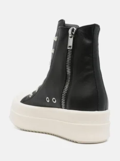 Sneakers><noscript><img data-lazyloaded=