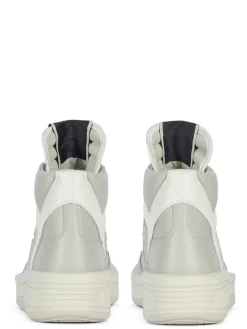 Sneakers | Sneakers><noscript><img data-lazyloaded=