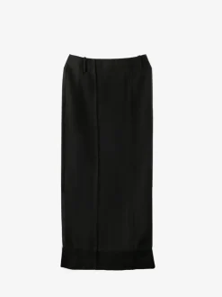 Skirts><noscript><img data-lazyloaded=