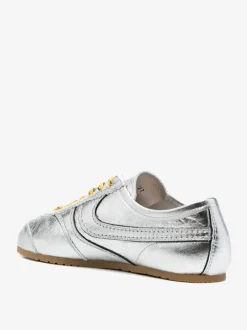 Sneakers><noscript><img data-lazyloaded=