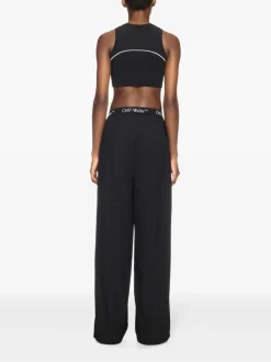 Tops | Activewear><noscript><img data-lazyloaded=