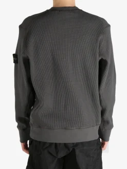 Sweats & Hoodies><noscript><img data-lazyloaded=