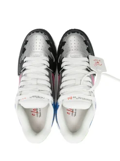 Sneakers><noscript><img data-lazyloaded=