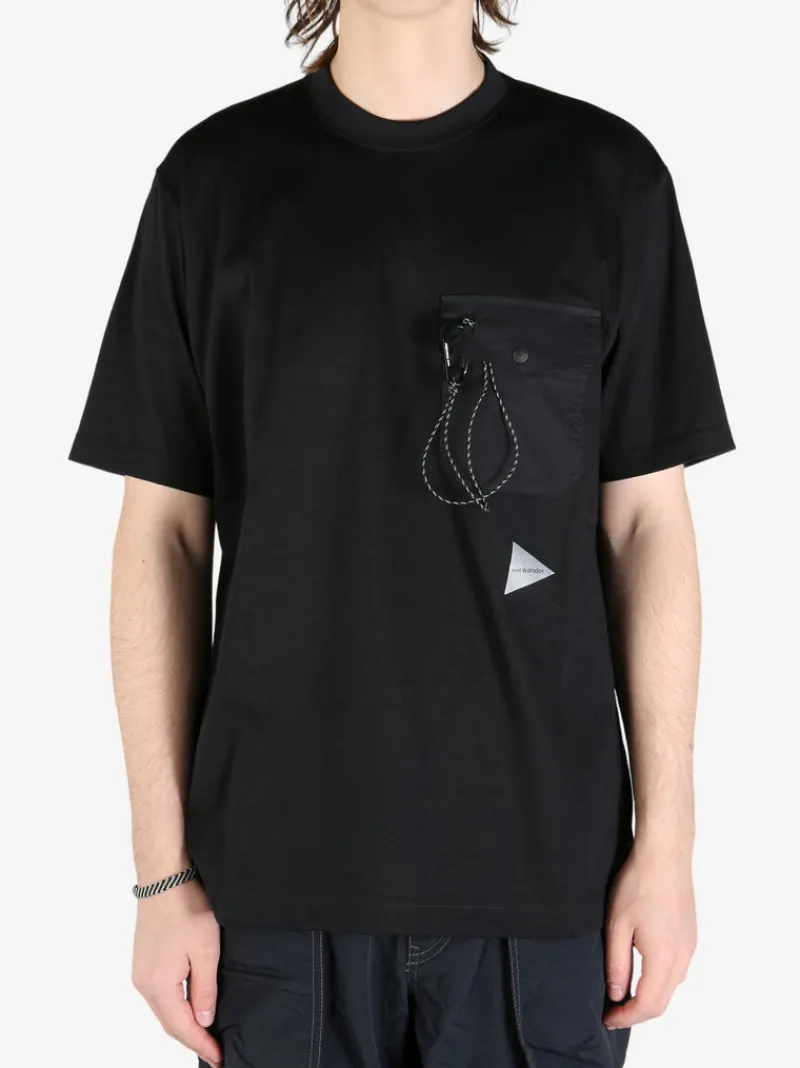 T-shirts>AND WANDER 82 Pocket Tee