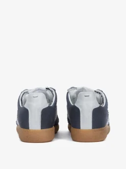 Sneakers><noscript><img data-lazyloaded=
