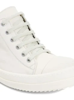Sneakers><noscript><img data-lazyloaded=