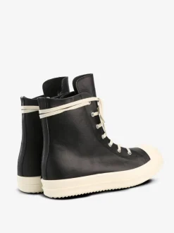Sneakers><noscript><img data-lazyloaded=