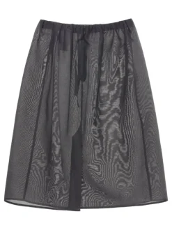 Skirts><noscript><img data-lazyloaded=
