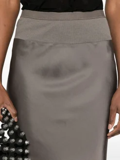 Skirts><noscript><img data-lazyloaded=
