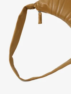 Bags><noscript><img data-lazyloaded=