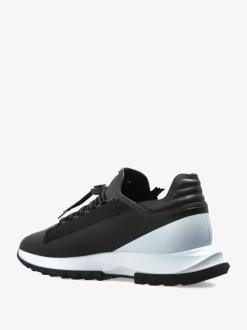 Sneakers><noscript><img data-lazyloaded=