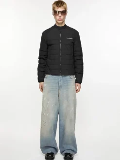 Jeans><noscript><img data-lazyloaded=