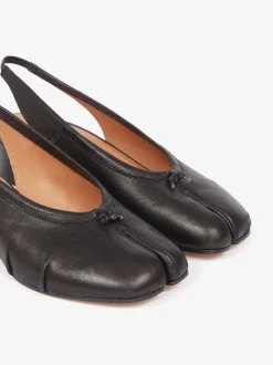 Heels><noscript><img data-lazyloaded=