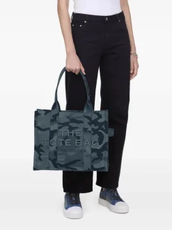 Bags><noscript><img data-lazyloaded=